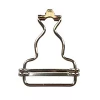 Klamra metalowa szelkowa 30mm
Klamra szelkowa stalowa NIKIEL SZ30 z dwoma poprzeczkami.

Zastosowanie: Stosowana do odzieży jako zapięcie do szelek czy też ogrodniczek.
